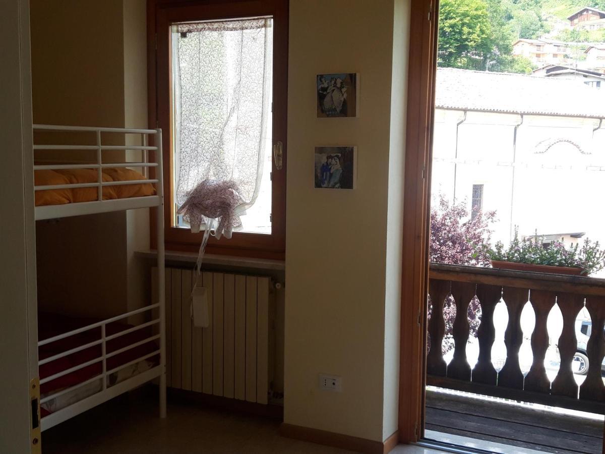 Готель Al Vecchio Comune 2.0 Livemmo Екстер'єр фото
